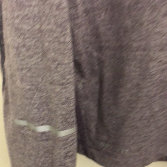 Nike Activewear Dri-fit 1/4 zip top -worn only twice - womens L   mauve grey - Picture 6 of 8